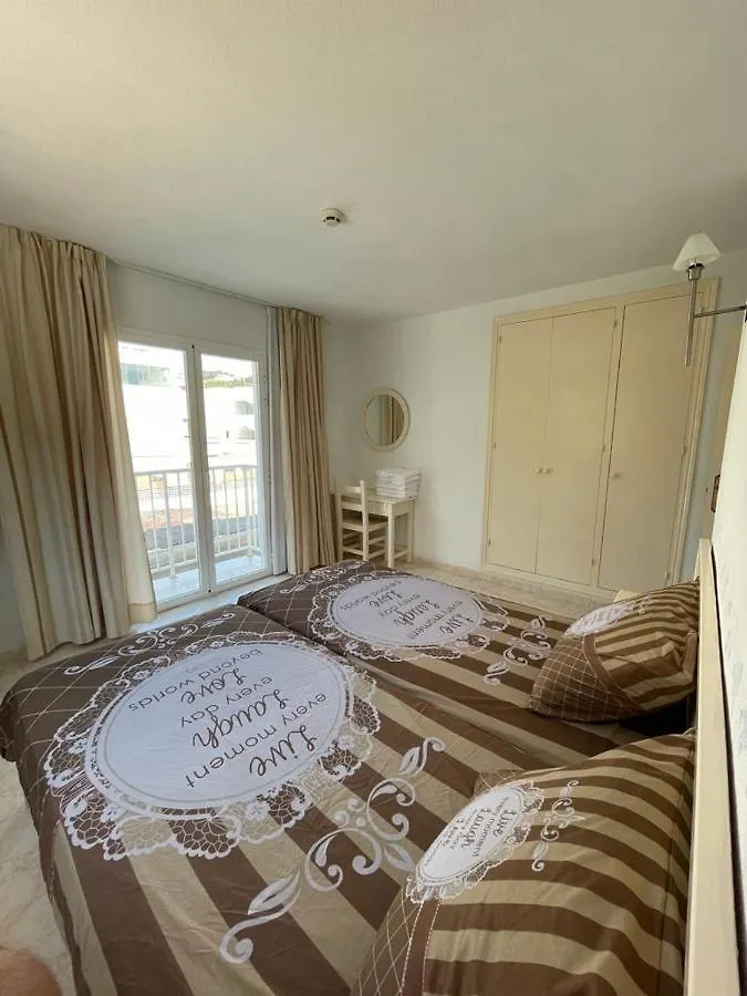 Apartamentos Torres Cardona Cala Llonga  Spanien